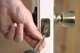 Indianapolis Liberty Locksmith Indianapolis, IN 317-456-5205 - 18-Emergency-Opening