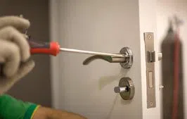 Indianapolis Liberty Locksmith Indianapolis, IN 317-456-5205 - 5-Locks-Repair